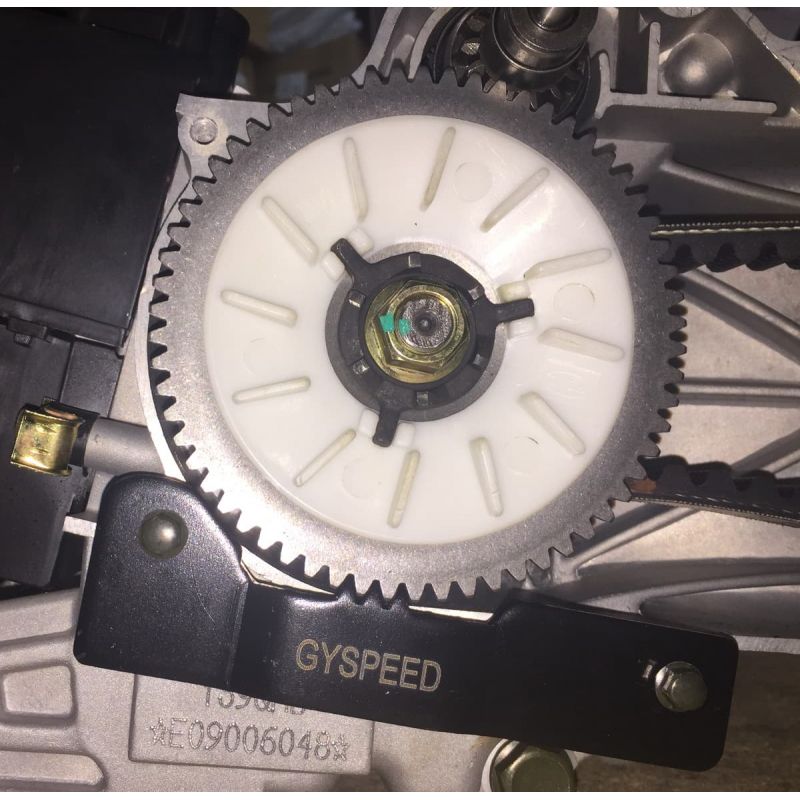 Blocca Variatore P2R Per Piaggio 125 4T – Attrezzo Per Manutenzione Variatore E Dado Albero Motore